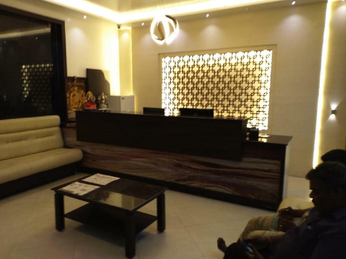 saravanaa residency Madurai Exterior foto