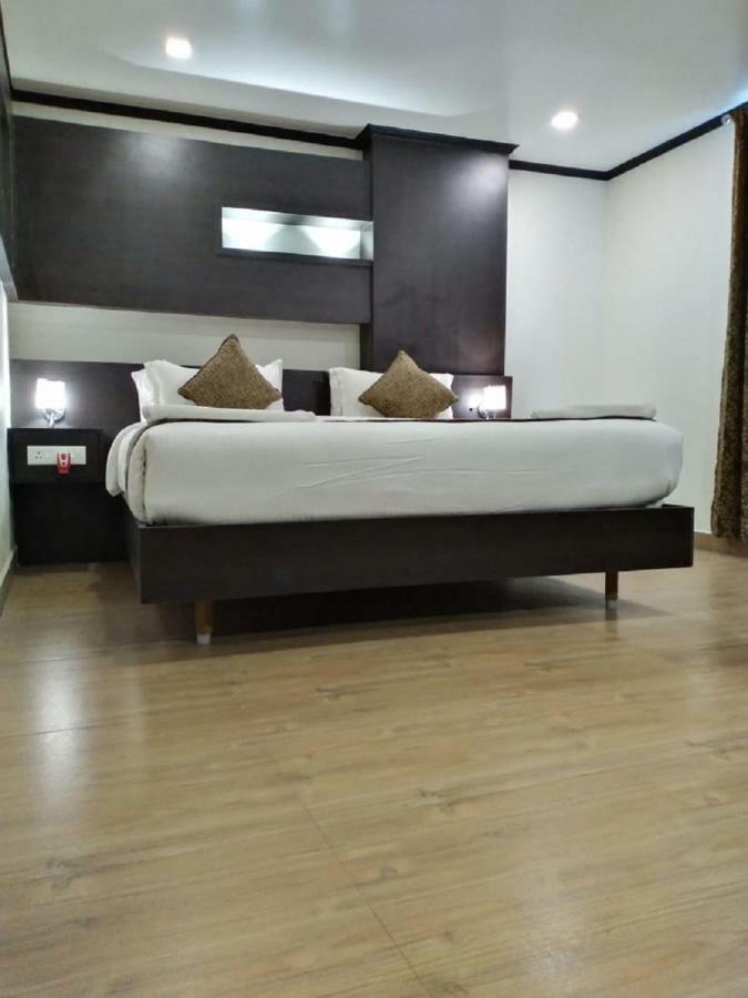saravanaa residency Madurai Exterior foto